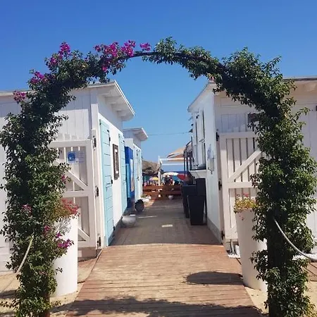 A 350 M Dal Mare Semesterbostad