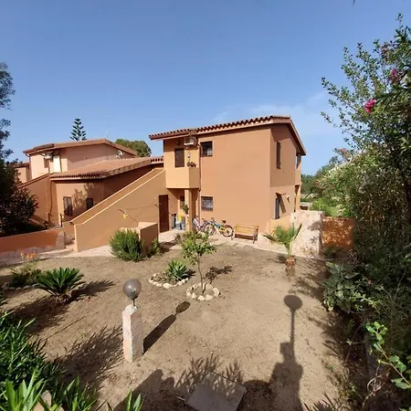 A 350 M Dal Mare Semesterbostad